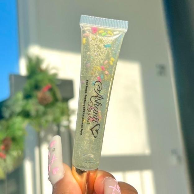 The Skincare Bakery Lipgloss: Funfetti Lip Care