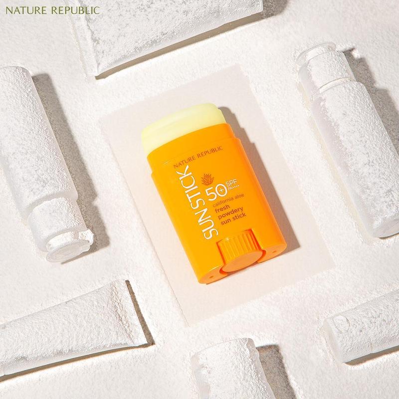 NATURE REPUBLIC - California Aloe Fresh Sun Stick SPF50+ PA++++ |  Sunscreen Stick for Face   - Korean Scincare - Facial Skincare -  Korean Sunscreen Compact Uv Skin Repair Comfort sunscreen skincare uv