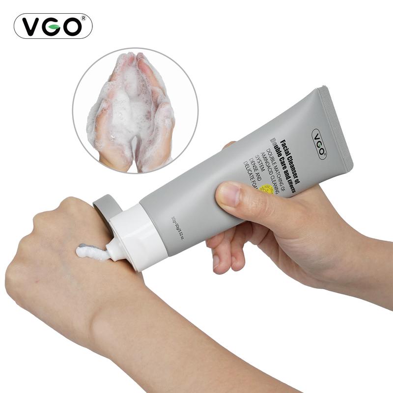 VGO Facial Cleanser of Double Care and Effets 50g All types of skins Cleanse and moisturize-A Cleansing Skincare Gentle Charcoal Coconut Daily Foam Hydrating