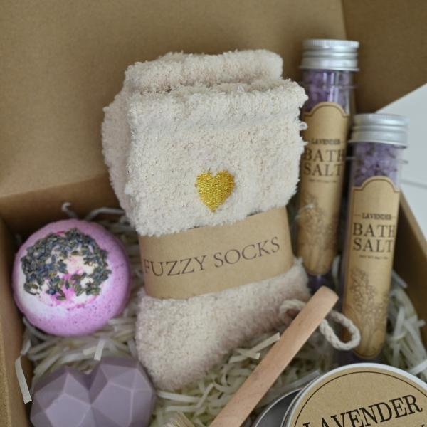 Gift set, Lavender gift set, Personalized Gifts For Her, Gift Box For Women, Best Friend Birthday Gifts, Self Care Box, Thinking Of You Care Package, Thank You Gift Box holiday gift